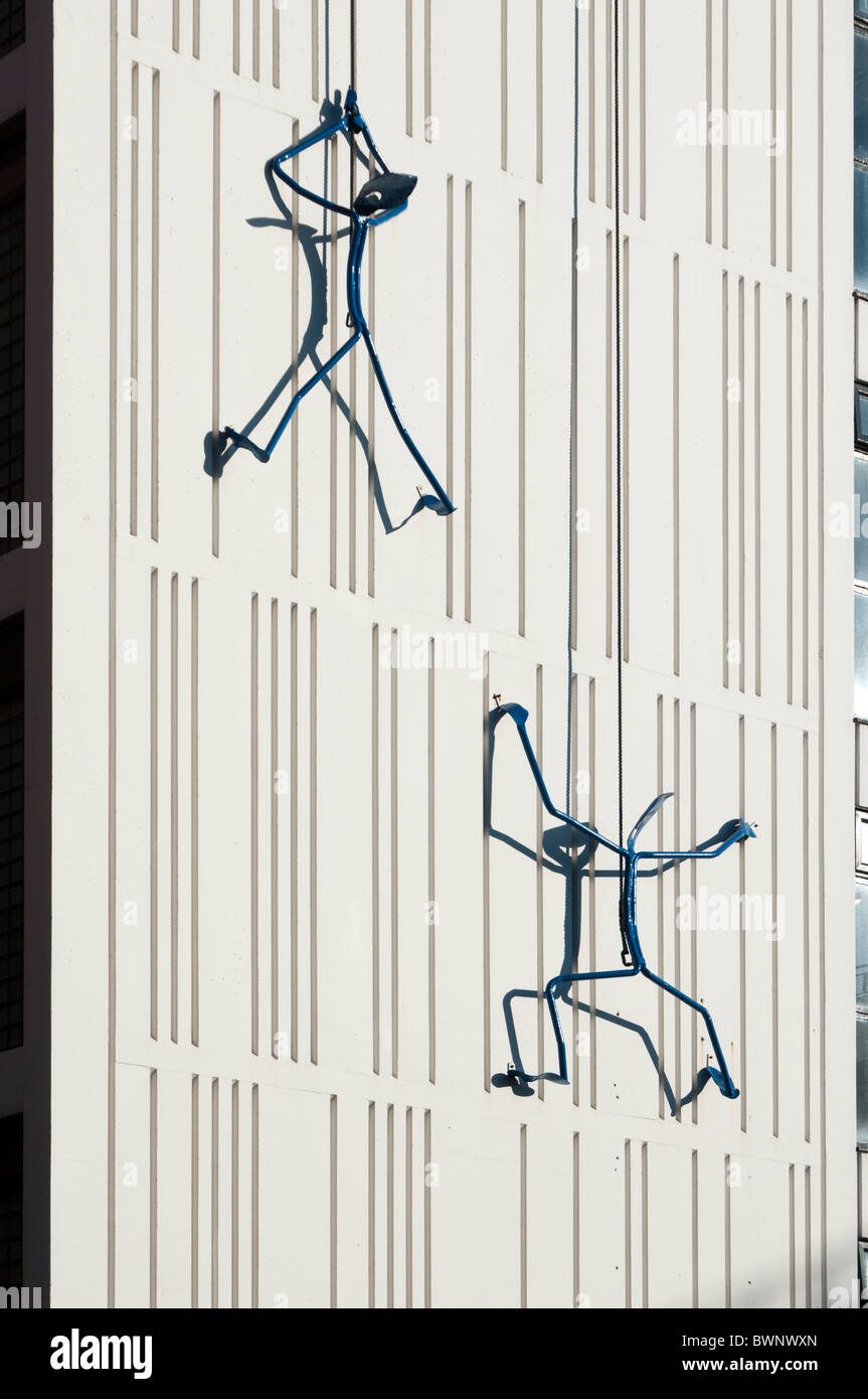 Detail from Graduate Training, a sculpture by Adam Reynolds, on Arthur