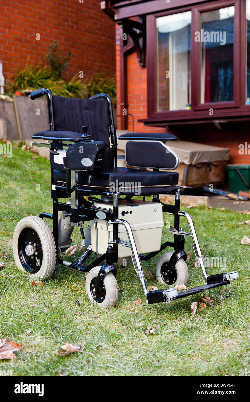 Electric wheelchair hires stock photography and images Alamy