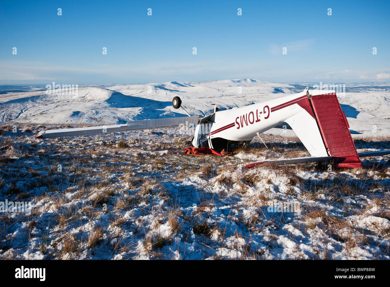 Wreckage of small plane crashed on Friday Nov, 26 2010 near Pen Y Fan, Brecon Beacons national park, Wales Stock Photo