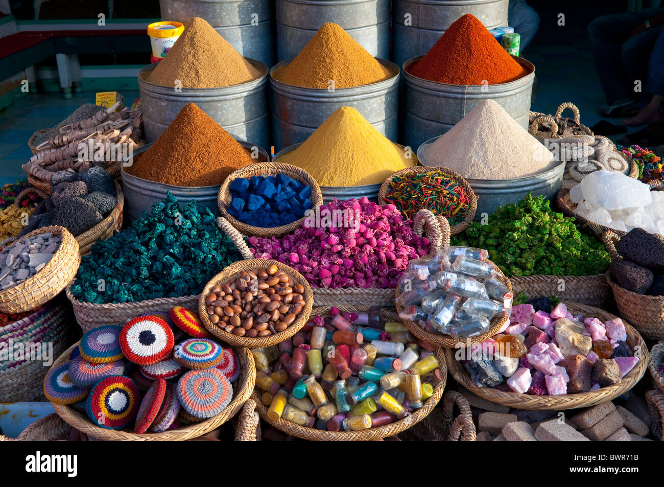 The souq spice market in the Medina of Marrakesh, Morocco Stock Photo