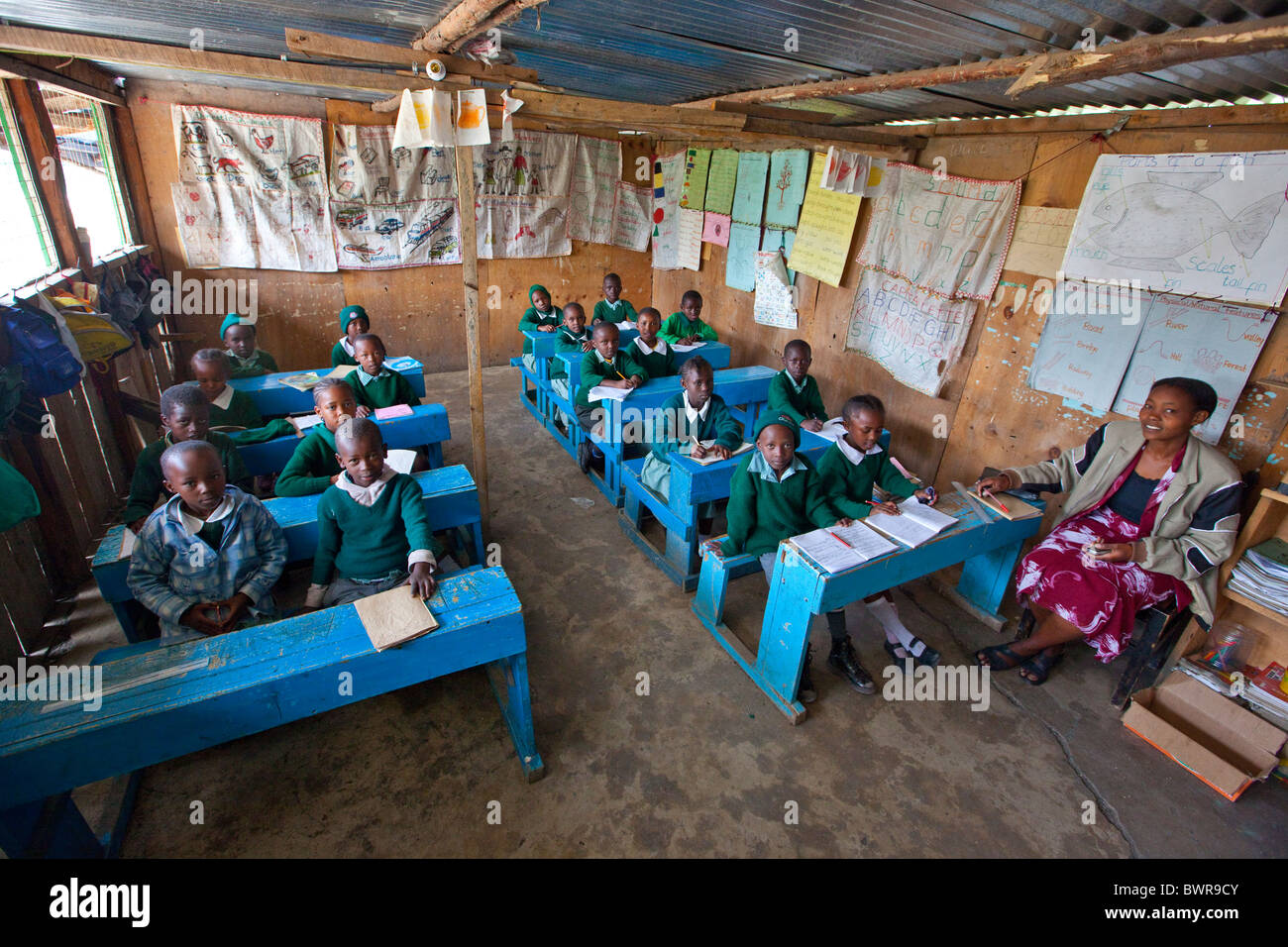 Schoolchildren from Mathare slums at Maji Mazuri Centre and School, Nairobi, Kenya Stock Photo