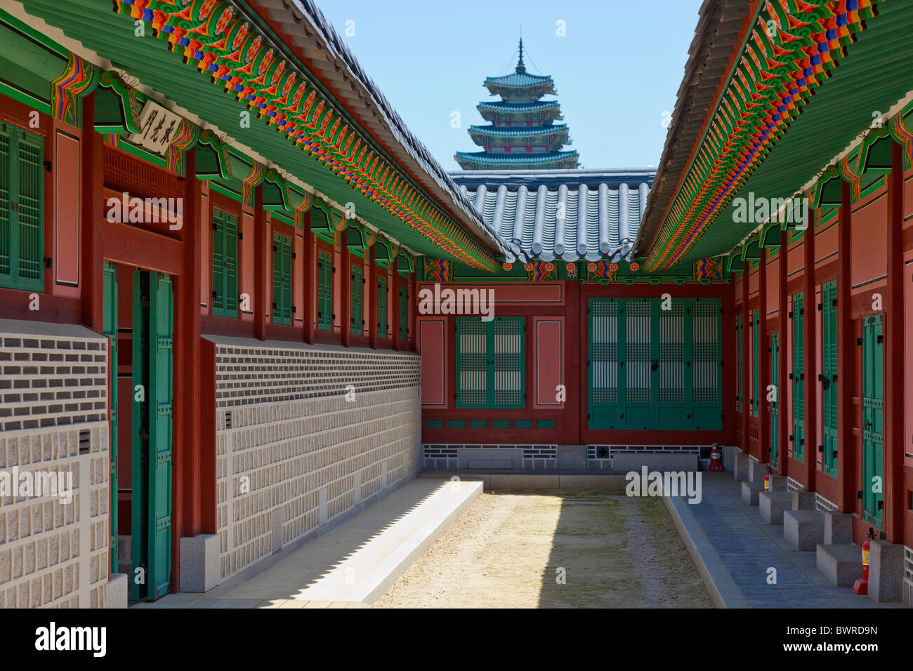 Hamhwadang and Jipgyeongdang buildings in Gyeongbokgung Palace Seoul South Korea. JMH3930 Stock Photo