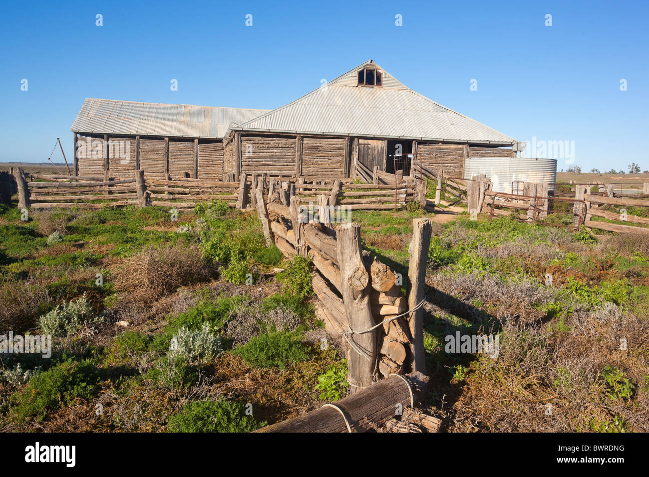 The old shearing shed at Lake Mungo, Mungo National Park in south west New South Wales Stock Photo