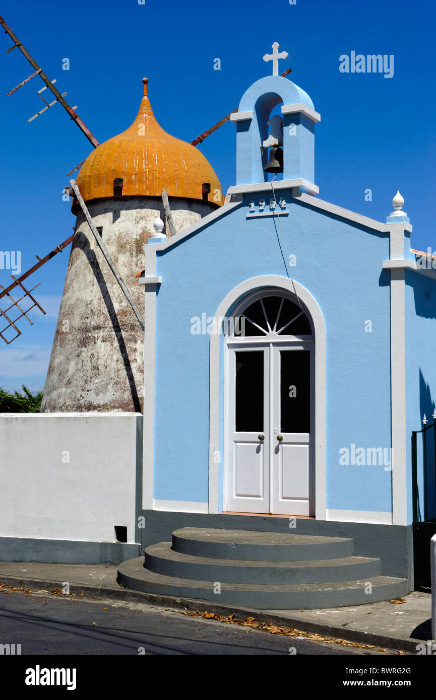 windmill and chapel near Ajuda da Bretanha, Isle of Sao Miguel Stock Photo