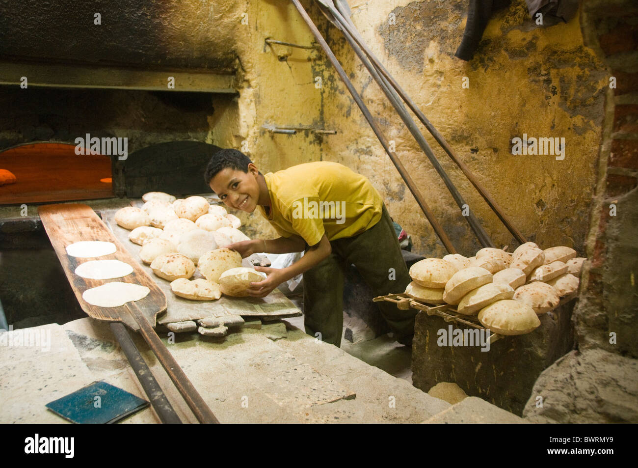 fresh baked pita bread on the streets of Cairo in Egypt Stock Photo Alamy