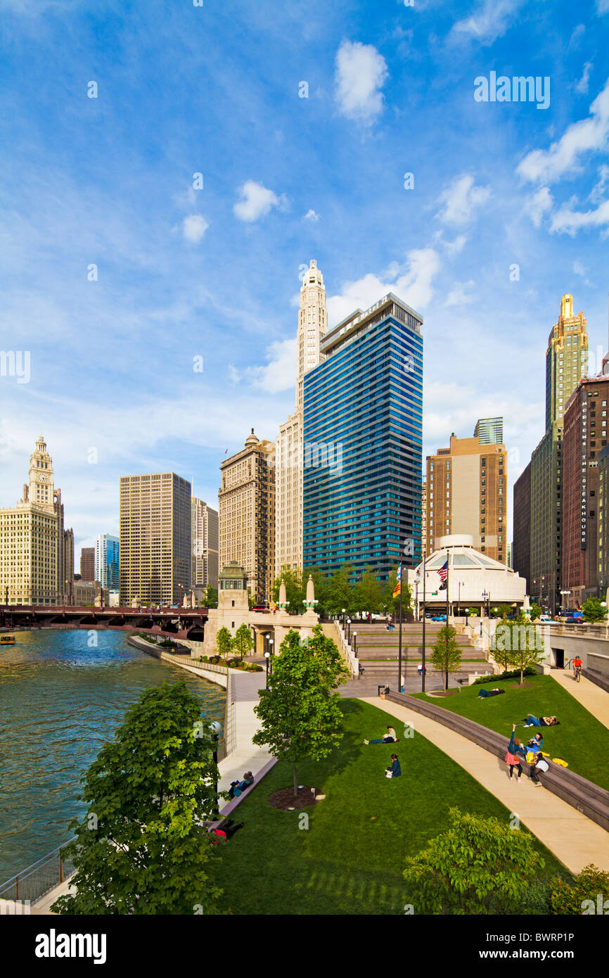Chicago loop hi-res stock photography and images - Alamy
