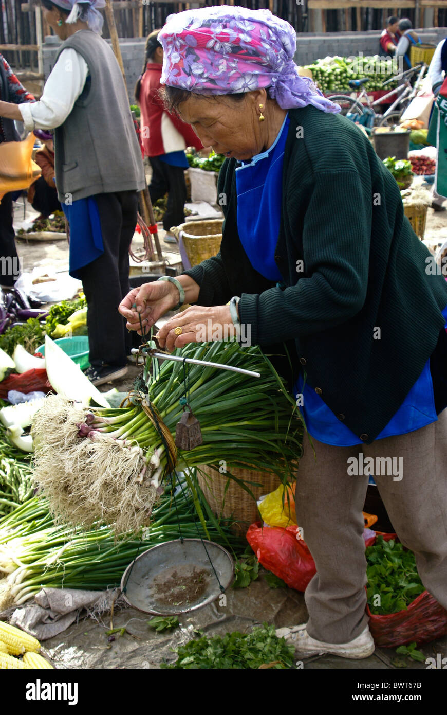 Market in Xizhou, Yunnan, China Stock Photo - Alamy