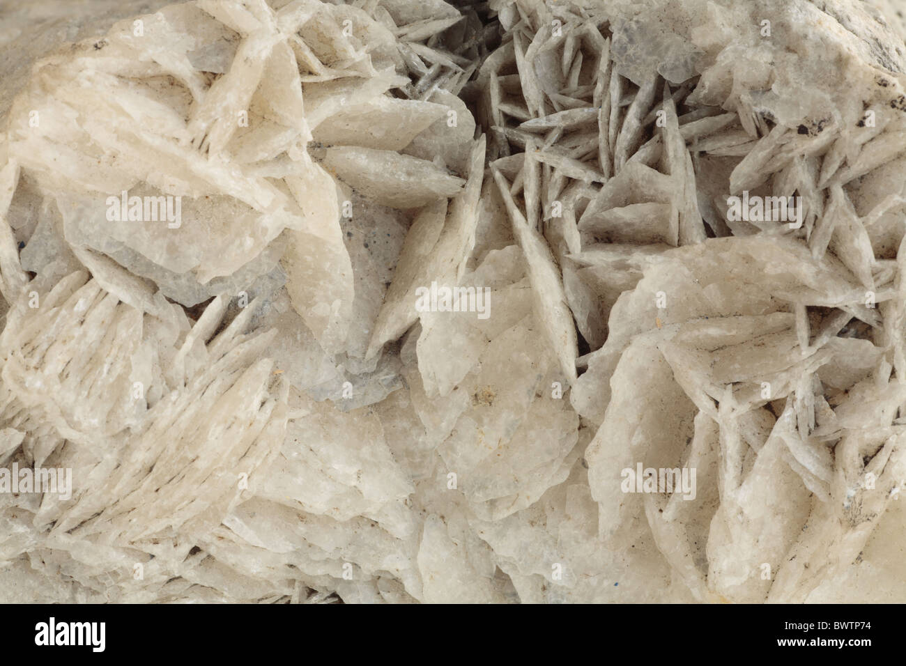 mineral vein veining geology geological rock mineralisation ore wales