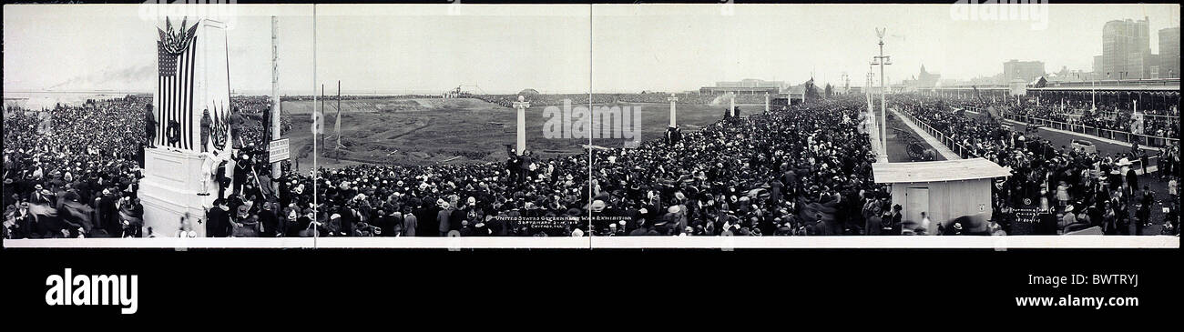 United States Government War Exhibition Chicago First World War WW1 1918 exhibition military historical histor Stock Photo