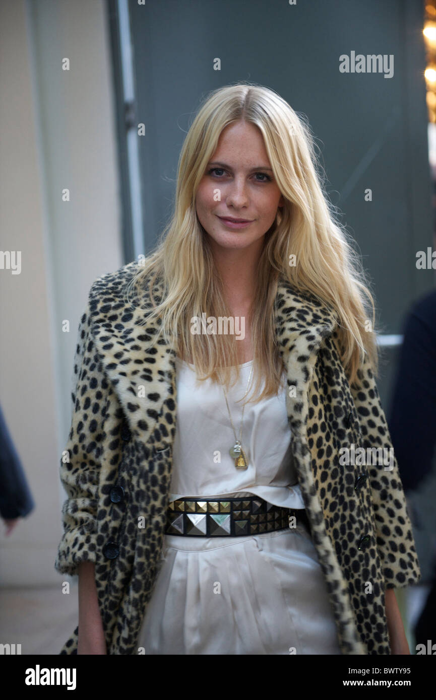 Socialite Poppy Delevigne attends the Sass & Bide spring 2011 collection at the Royal Opera House in London on 17.9.2010. Stock Photo