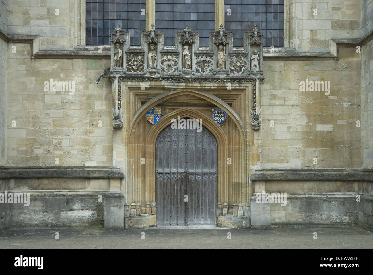 Doorway Coat of arms Statue Magdalen College Oxford University UK britain british english england country scenic scenics Stock Photo