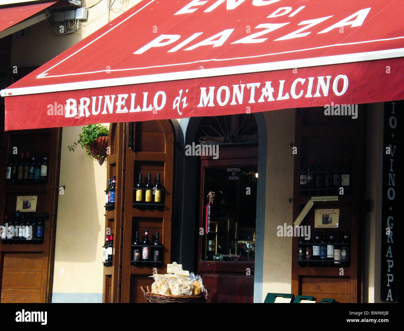 Brunello di Montalcino red wine wines store shop Montalcino Tuscany