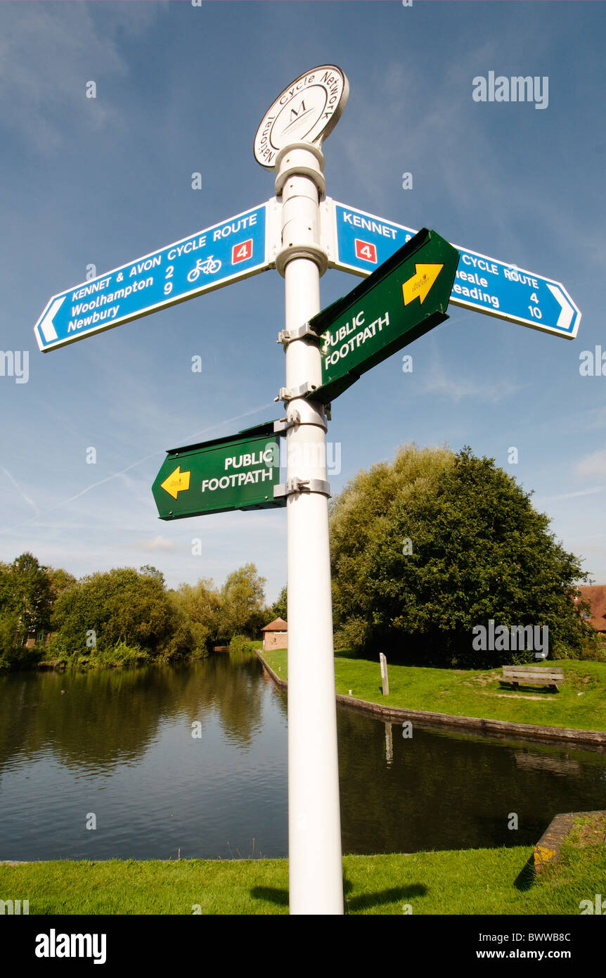 Sustrans Signposts Sustrans cycling hi-res stock photography and images - Alamy
