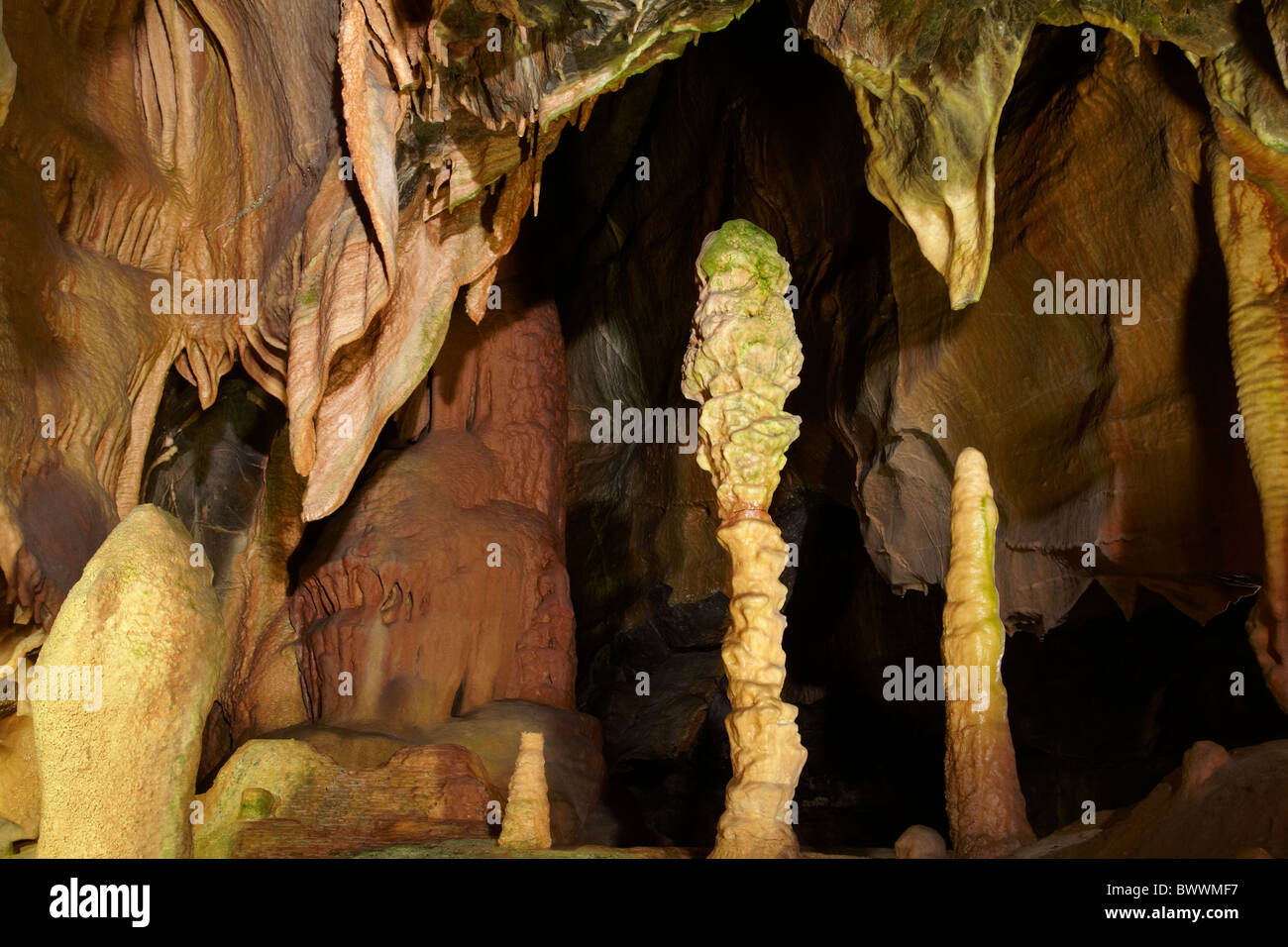 Stalactites and stalagmites, Cox's Cave, Cheddar Caves, Somerset, England, United Kingdom Stock Photo