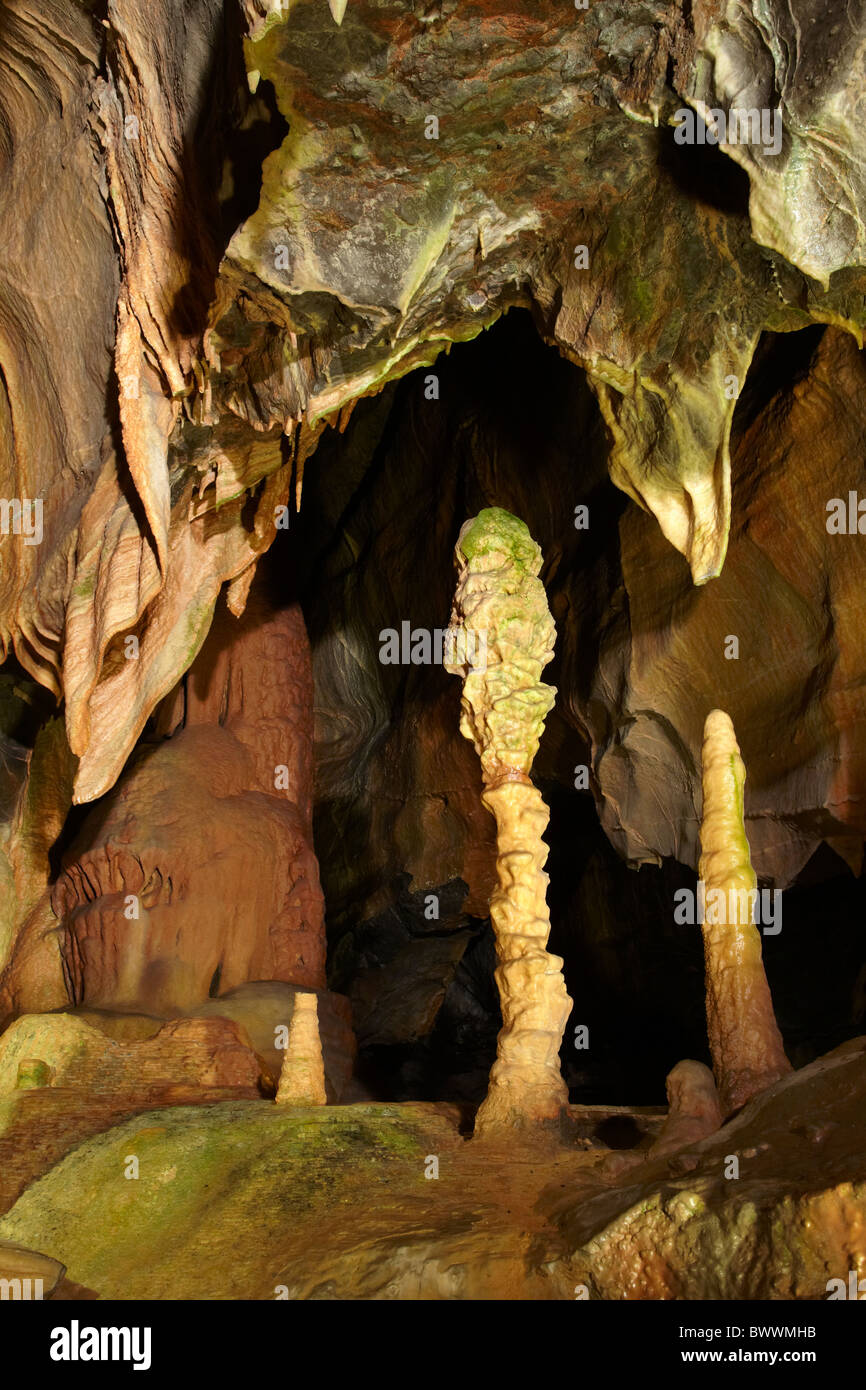 Stalactites and stalagmites, Cox's Cave, Cheddar Caves, Somerset, England, United Kingdom Stock Photo