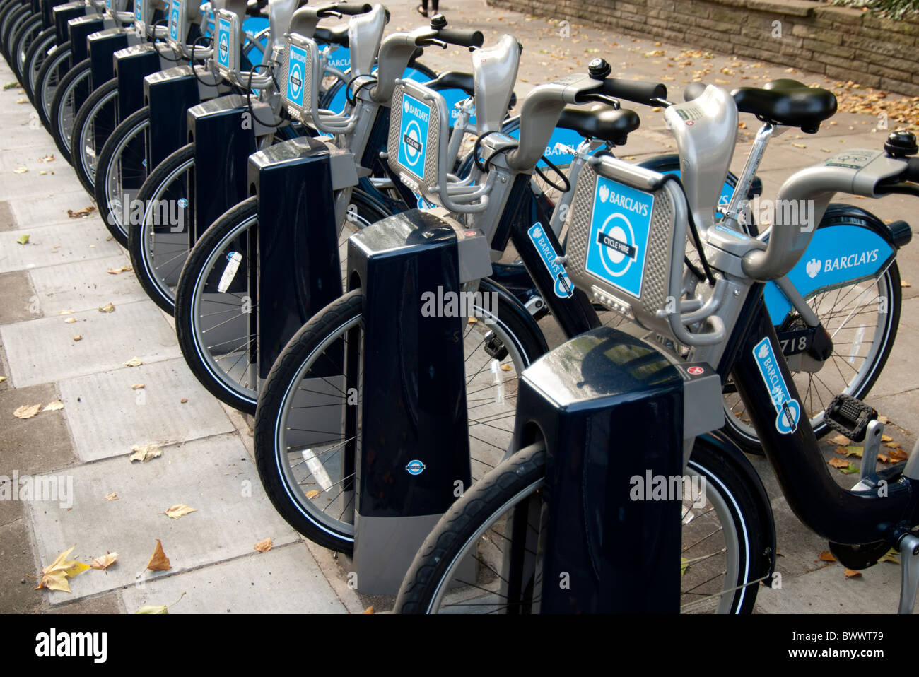london bicycle rental Stock Photo - LonDon Bicycle Rental BWWT79