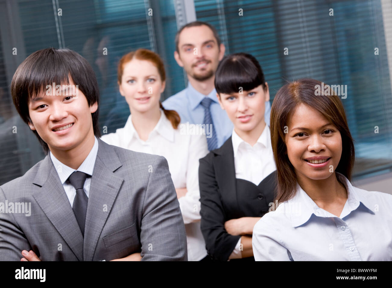 Ценные иностранные специалисты. Иностранные работники. Ценные иностранные специалисты. Ценные иностранные специалисты. Высококвалифицированный специалист.