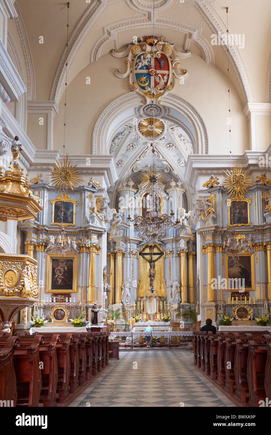 Interior of holy cross church hi-res stock photography and images 