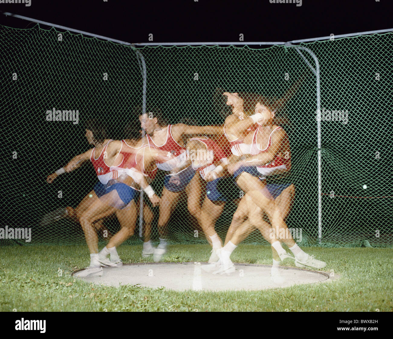 Athlete discus throw athletics discus hires stock photography and