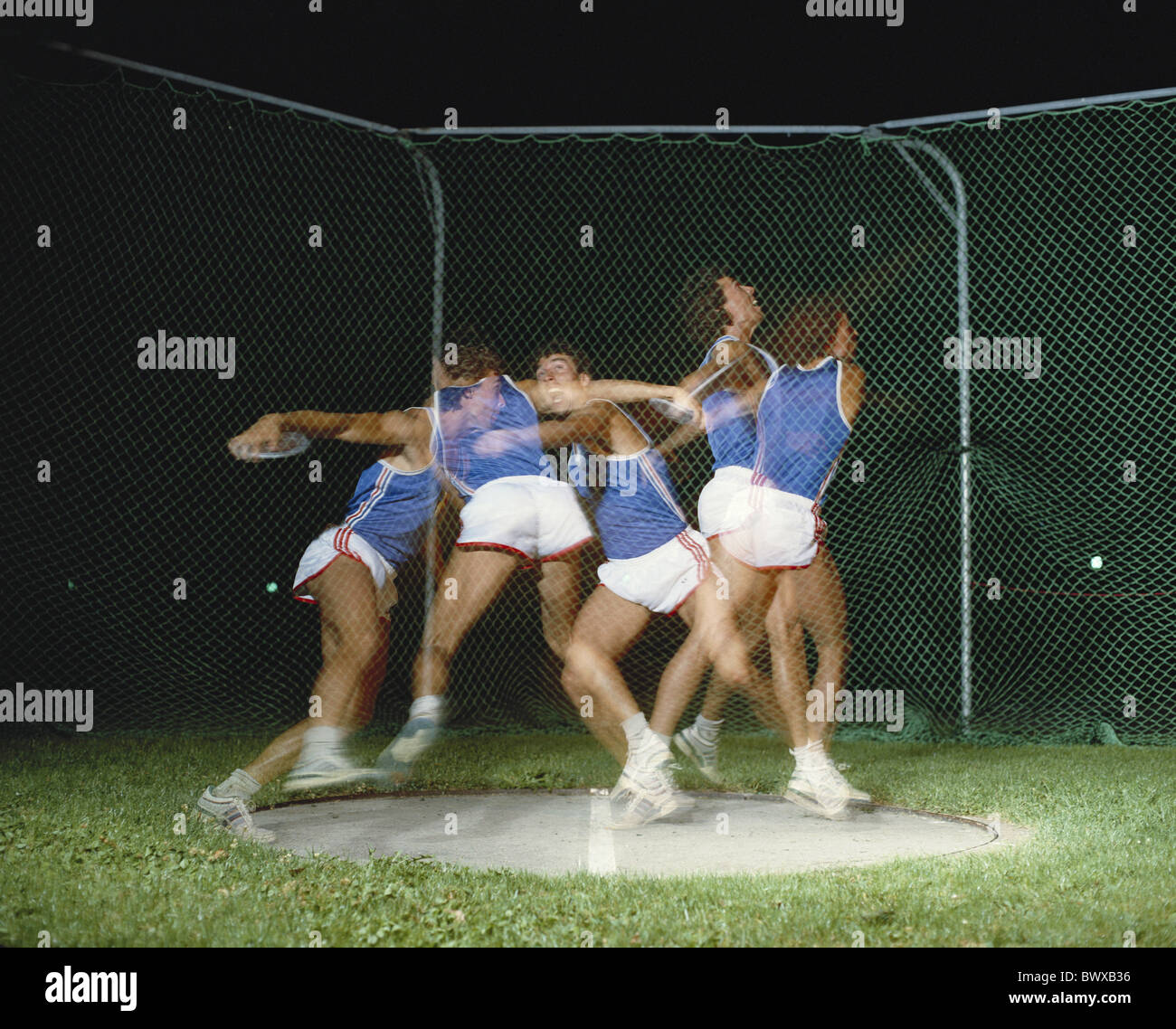 Discus throw hires stock photography and images Alamy