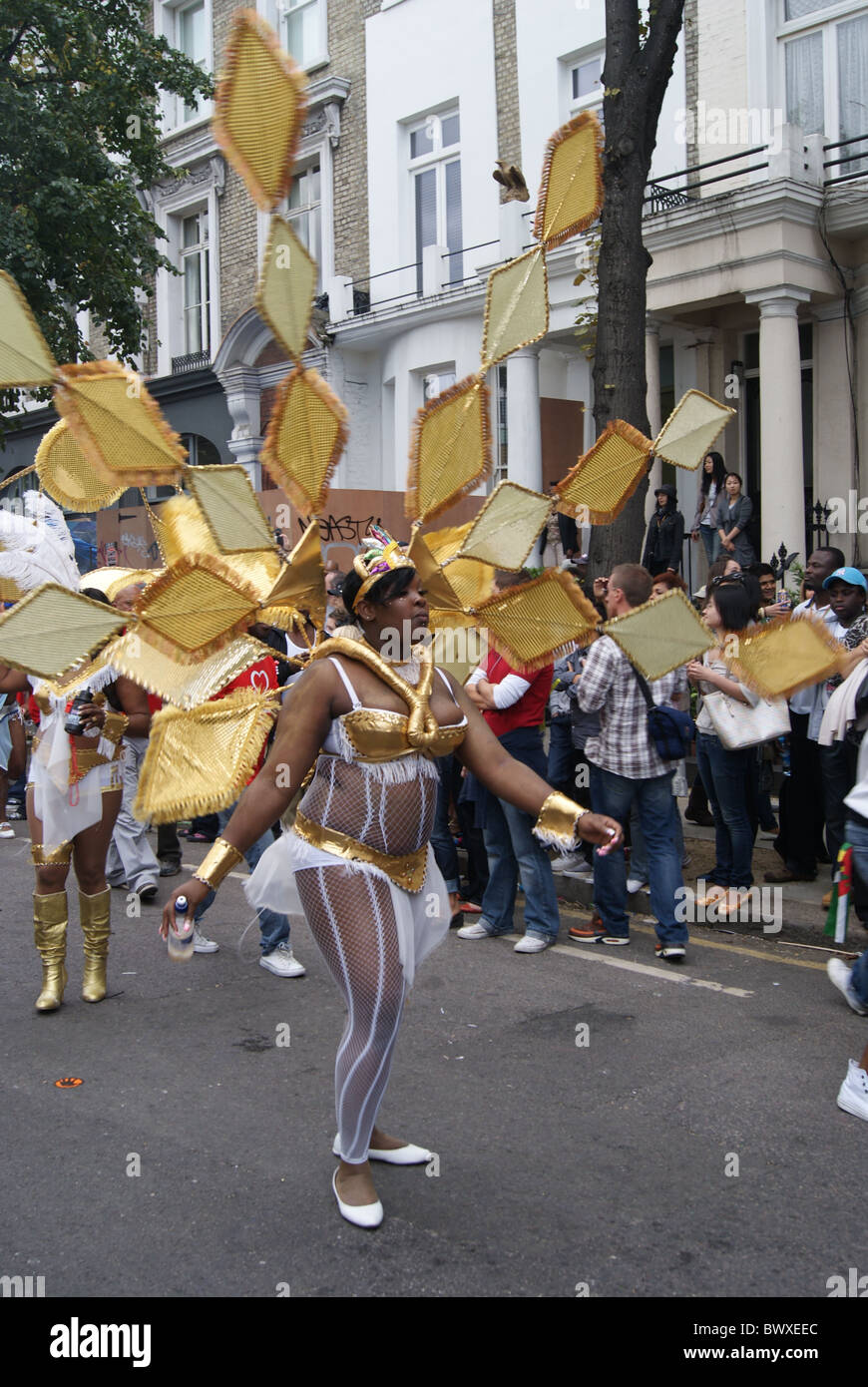 Notting hill carnival outfit hi-res stock photography and images - Alamy