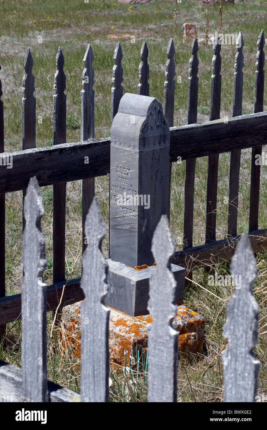 headstones in graveyard Stock Photo