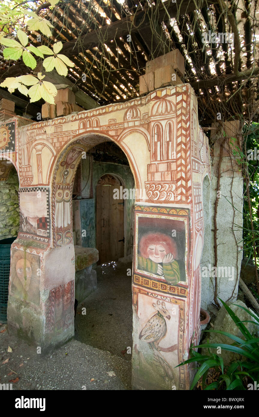 Italy, Rugolo di Sarmede (Treviso), Casa Zavrel, painted arches Stock Photo