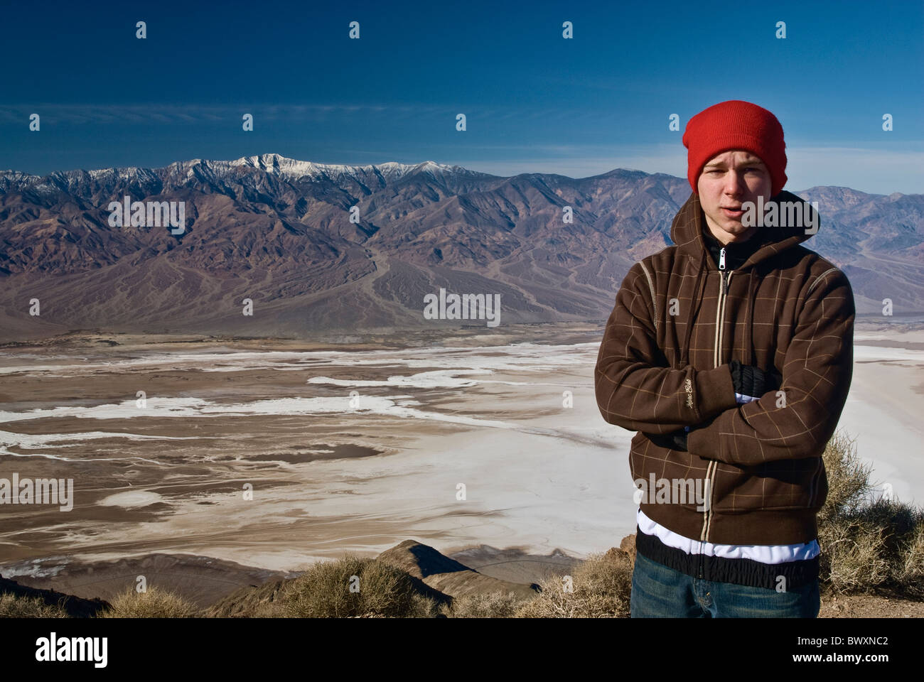 Teenager hiker at Dante's View, winter, Death Valley, California, USA Stock Photo
