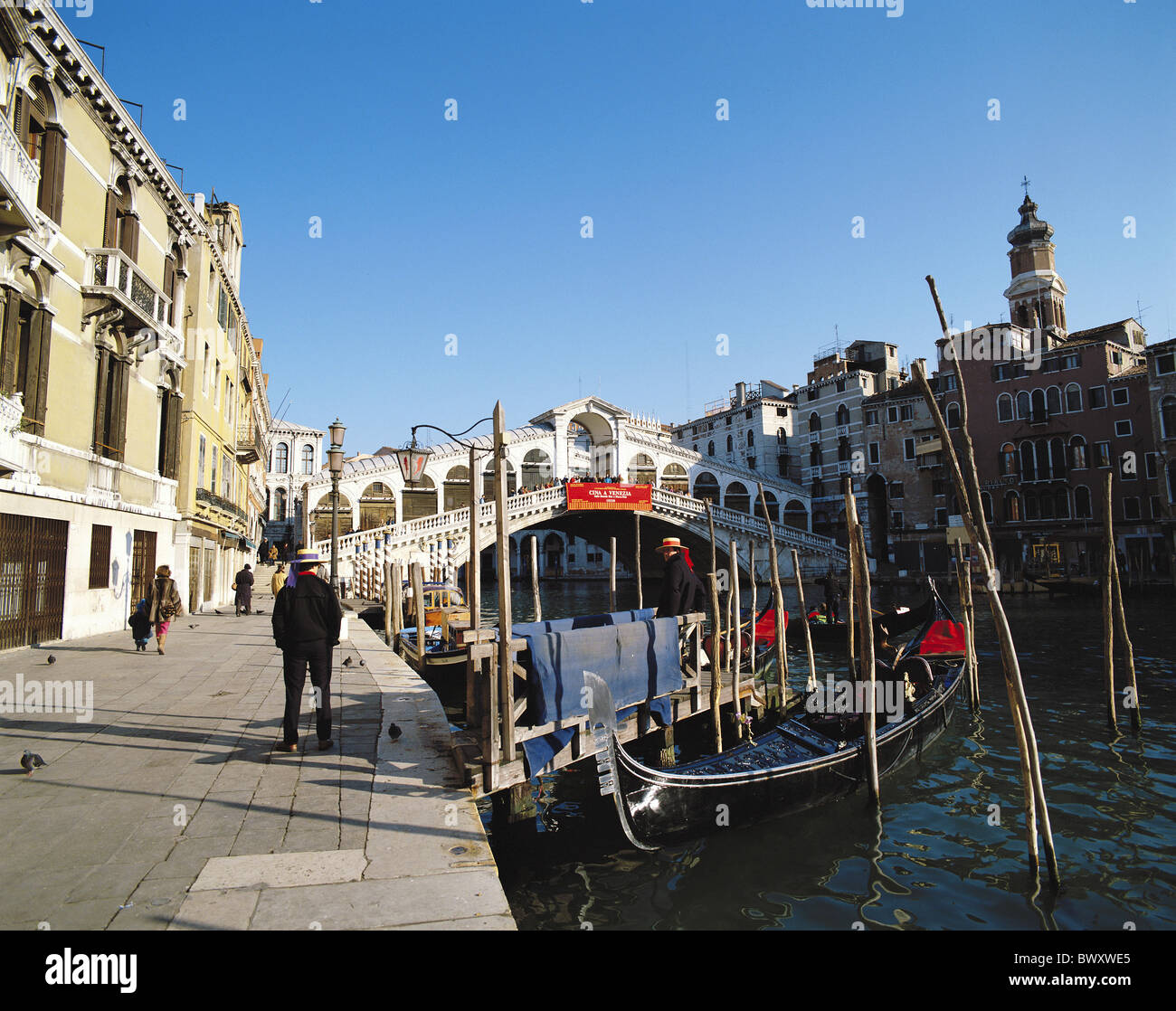 gondola landing stage Italy Europe Venice landmark Rialtobrucke Stock ...