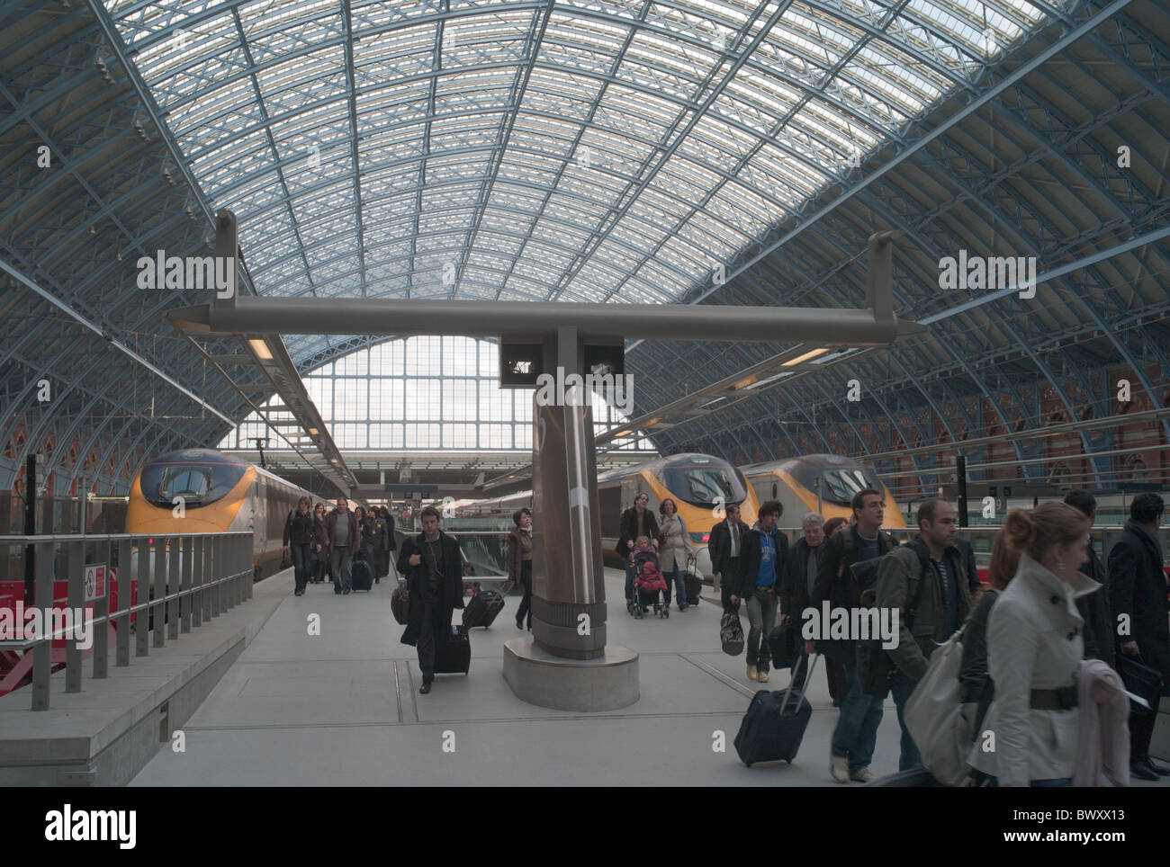 Passengers arrive on high-speed Eurostar trains on the Upper Level in St. Pancras station in London, England, UK. Stock Photo