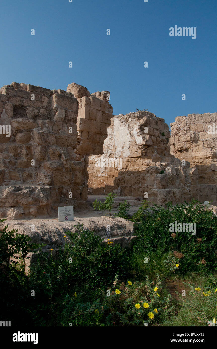Ancient caesarea ruins hi-res stock photography and images - Alamy