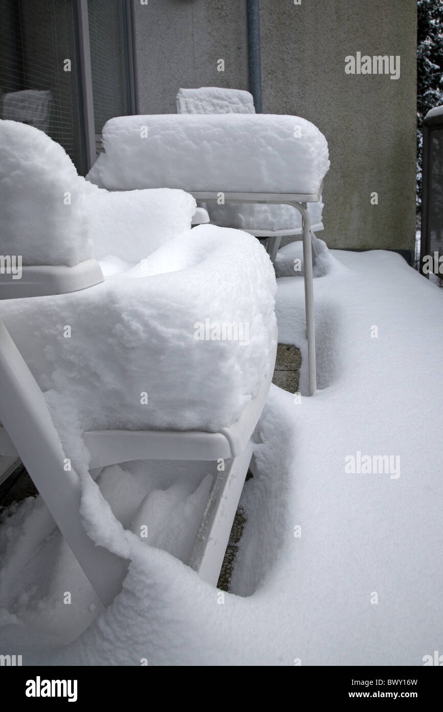 Schneien Snowing Verschneiter Balkon Stock Photo