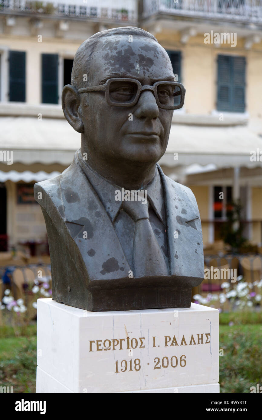 Bust of Former Prime Minister of Greece Georgios Ionnias Rallis in Corfu town Stock Photo