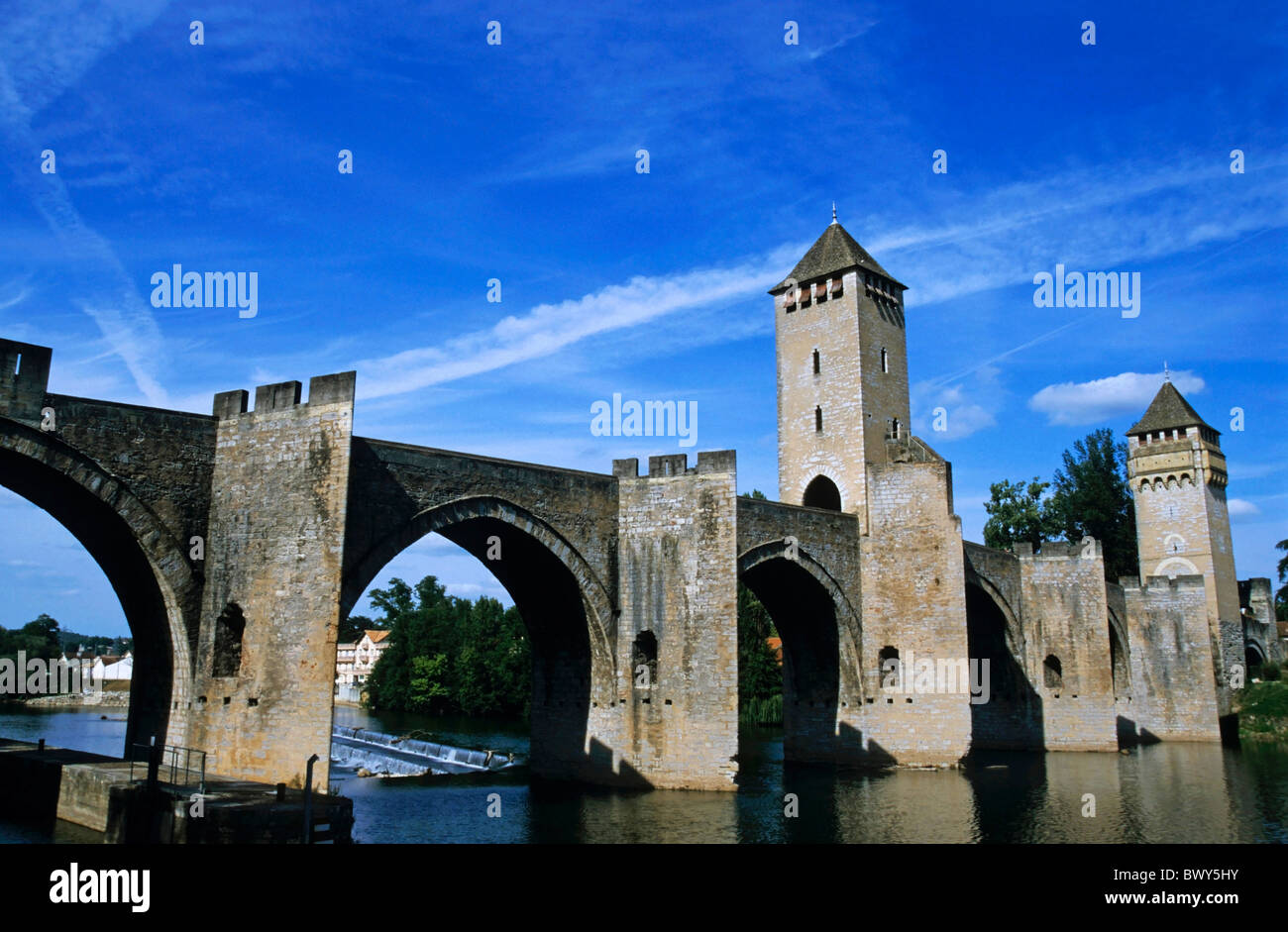 Valantre Bridge crossing the Lot River, Cahors, France. Stock Photo