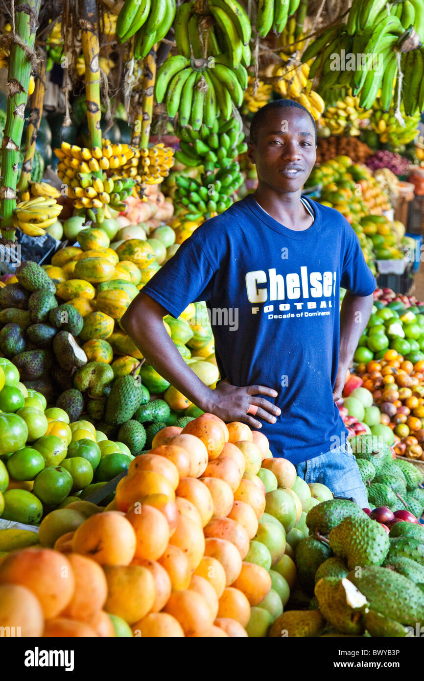Kenya fruit market nairobi hires stock photography and images Alamy