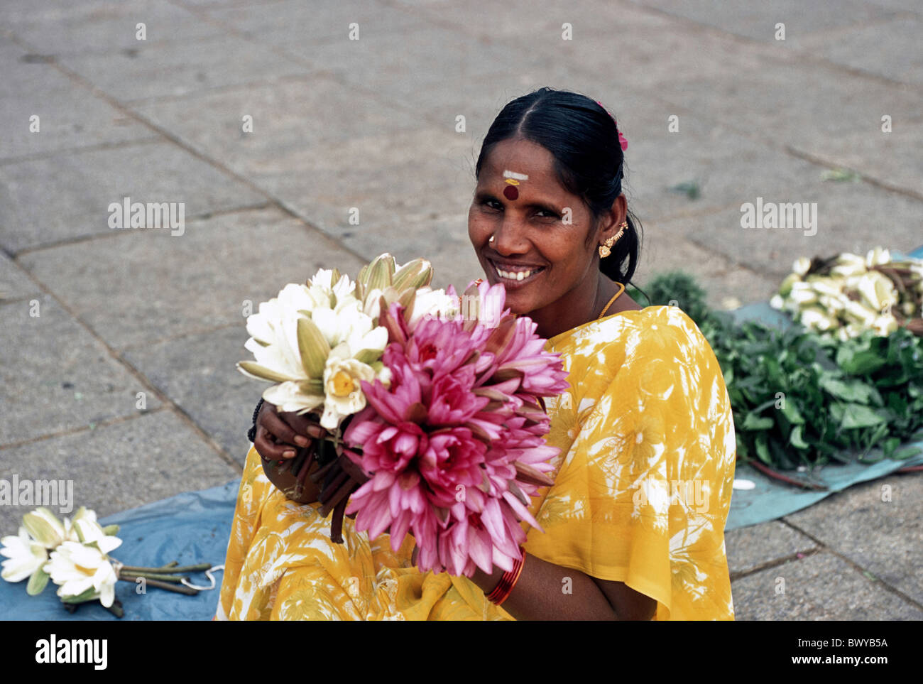 Flower seller koyambedu market, Chennai; Madras, Tamil Nadu;Tamilnadu