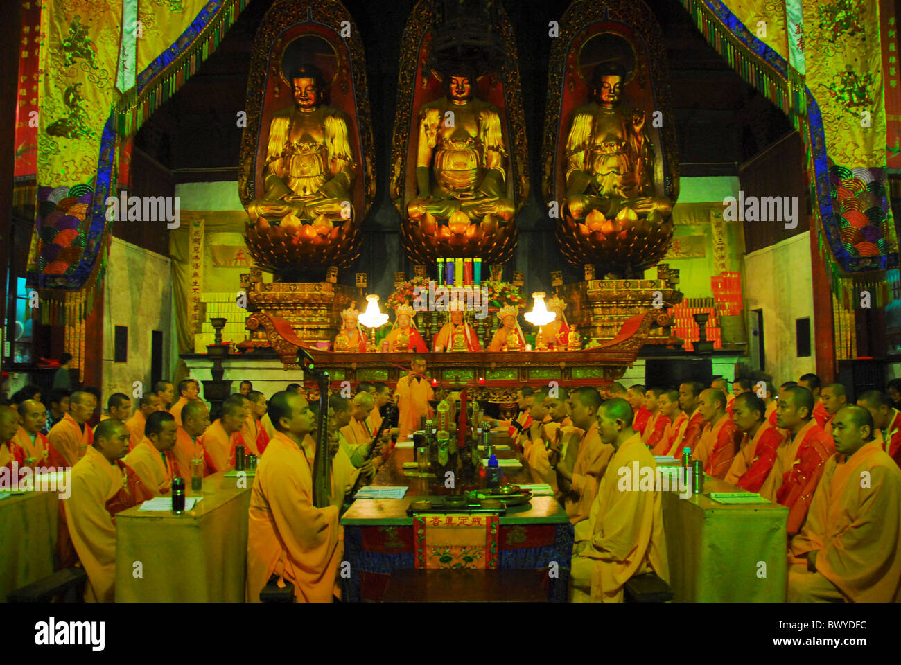 Chinese monks performing religious ritual, Qiyuan Temple, Mount Jiuhua ...