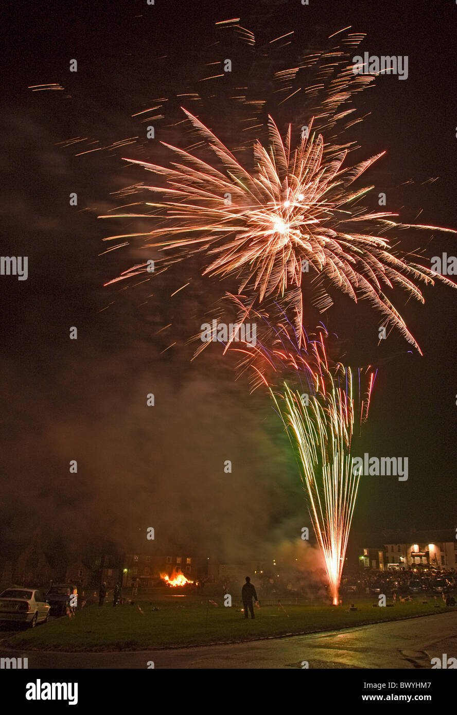 Bonfire night uk fireworks hires stock photography and images Alamy