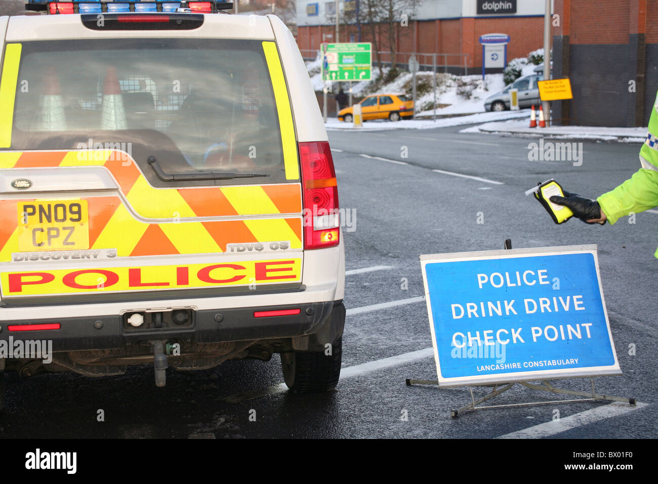 Drink Drive Law  breathalyser Police road wars Stock Photo