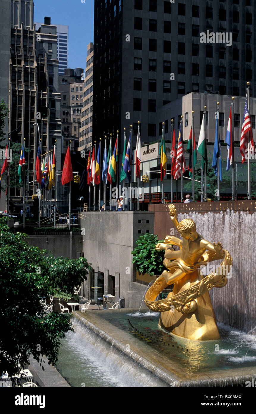 golden Manhattan New York Prometheus sculpture Rockefeller Plaza USA America United States well Stock Photo