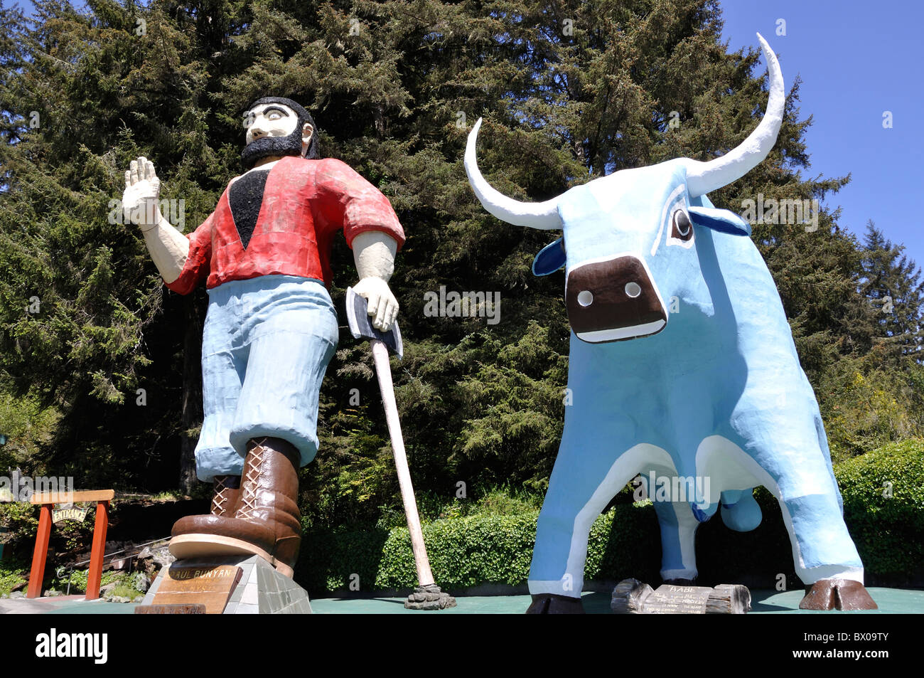 Klamath california statue hires stock photography and images Alamy