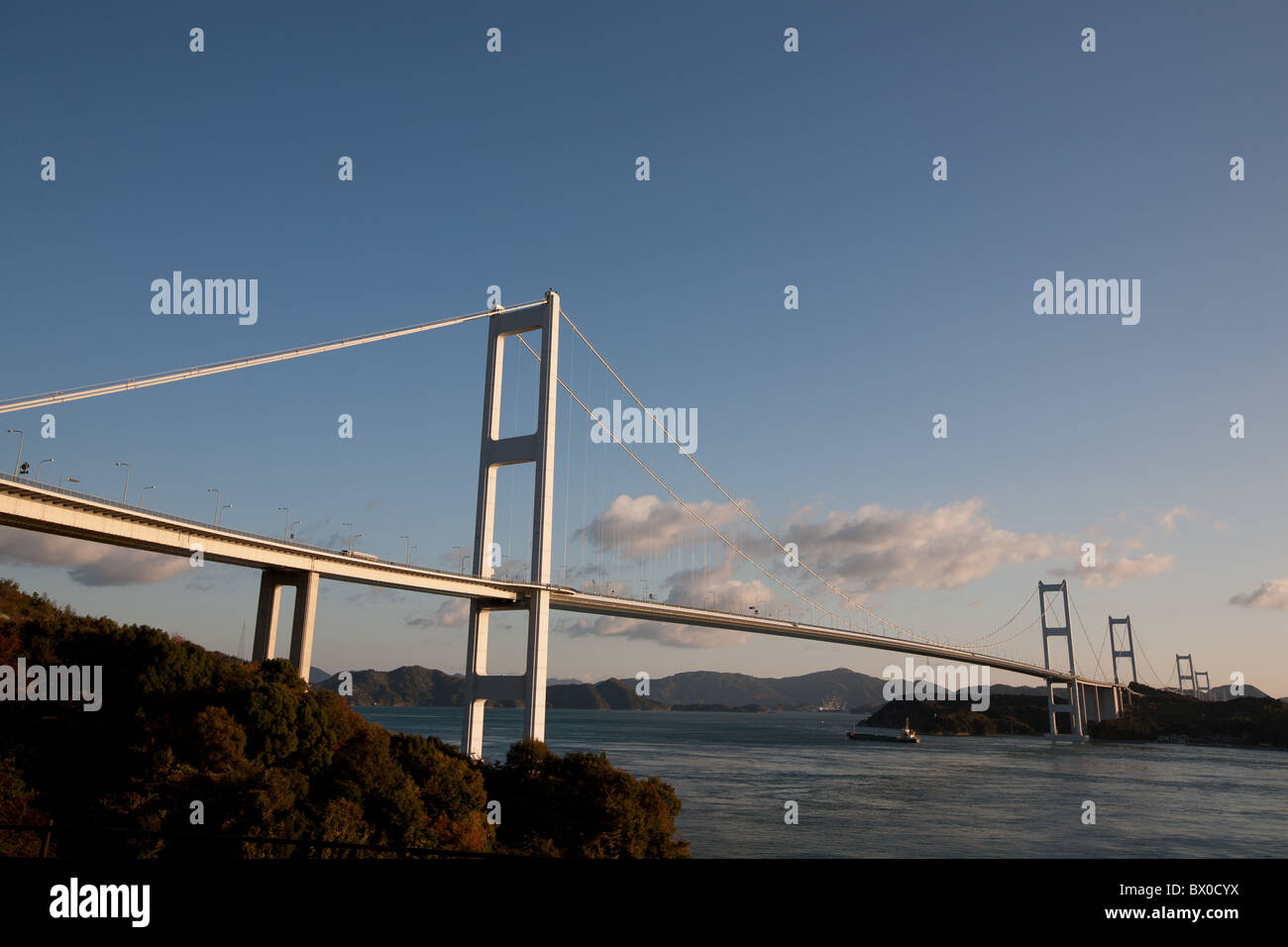 Kurushima Kaikyo Suspension Bridge Between Oshima And Shikoku At Imabari In Ehime Prefecture Japan Friday 3rd December 10 Stock Photo Alamy Kurushima Kaikyo Suspension Bridge Between Oshima And Shikoku At Imabari In Ehime Prefecture Japan Friday 3rd December 10 Stock Photo Alamy