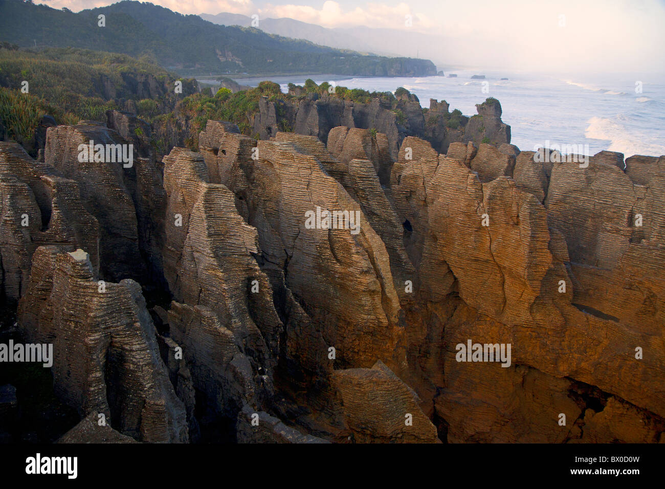 Pancake Rocks at Dolomite Point, Punakaiki Stock Photo - Alamy