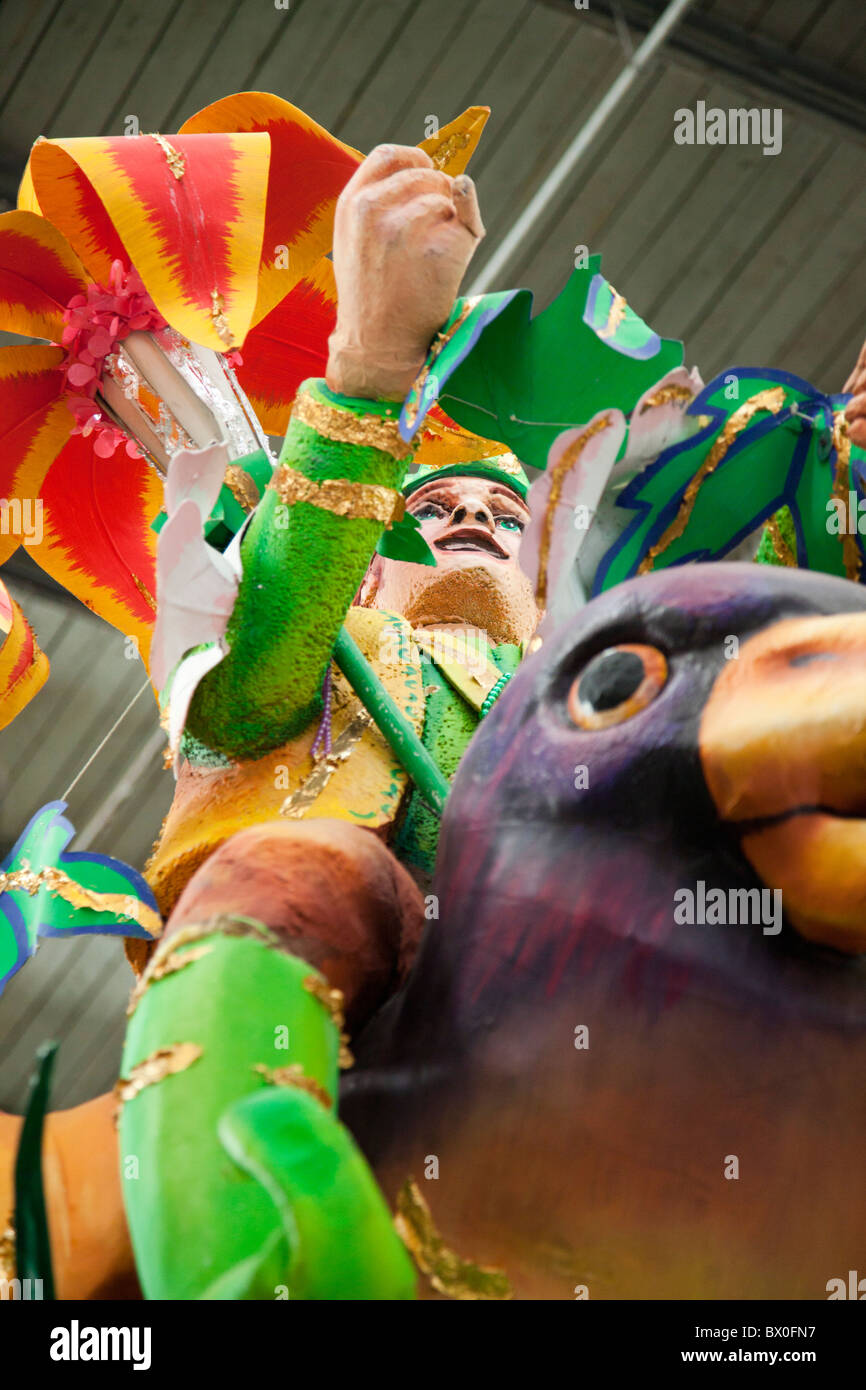 kern mardi gras floats