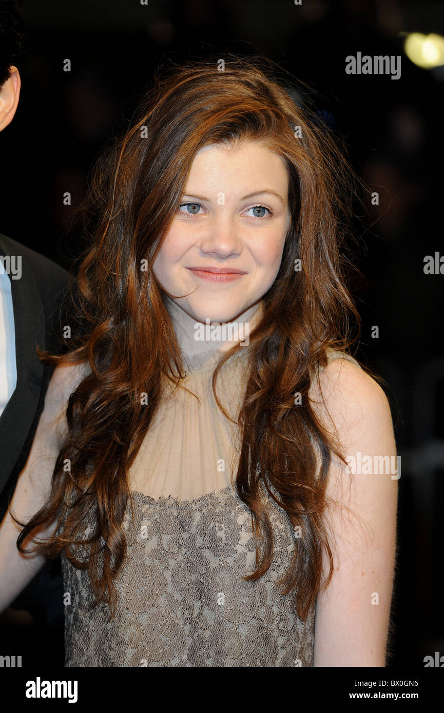 GEORGIE HENLEY THE CHRONICLES OF NARNIA - THE VOYAGE OF THE DAWN TREADER FILM PREMIERE LEICESTER SQUARE LONDON ENGLAND 30 Nove Stock Photo
