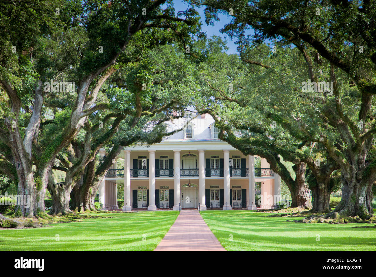 Between New Orleans and Baton Rouge, and on the Mississippi River, lies