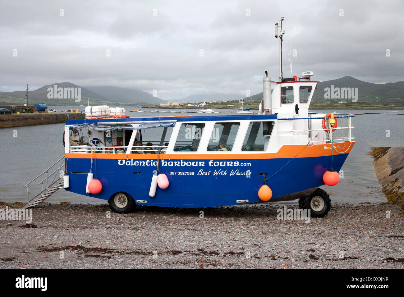 Boat with wheels hi-res stock photography and images - Alamy