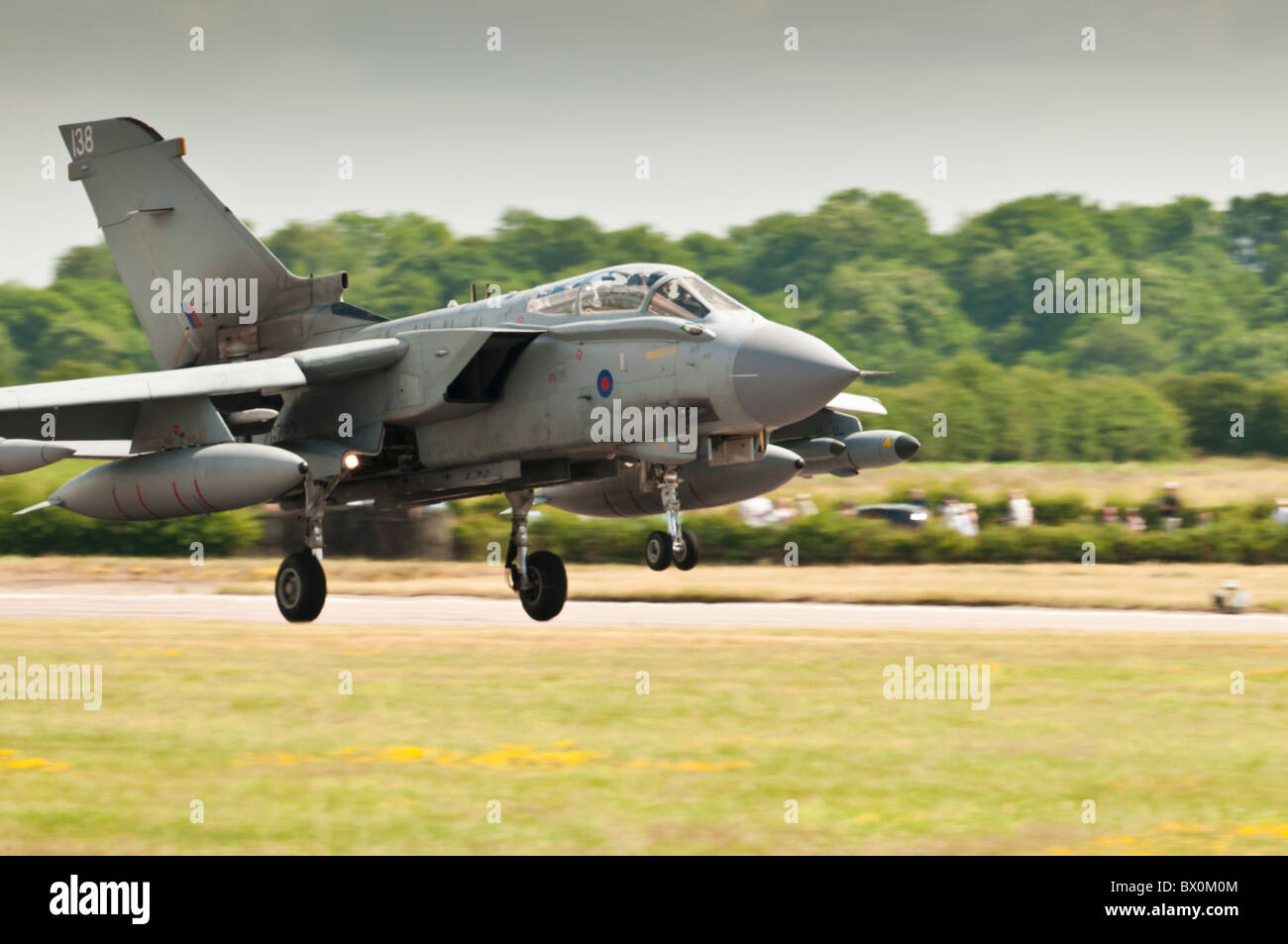 Tornado GR4 ZG792 landing at RAF Waddington Stock Photo