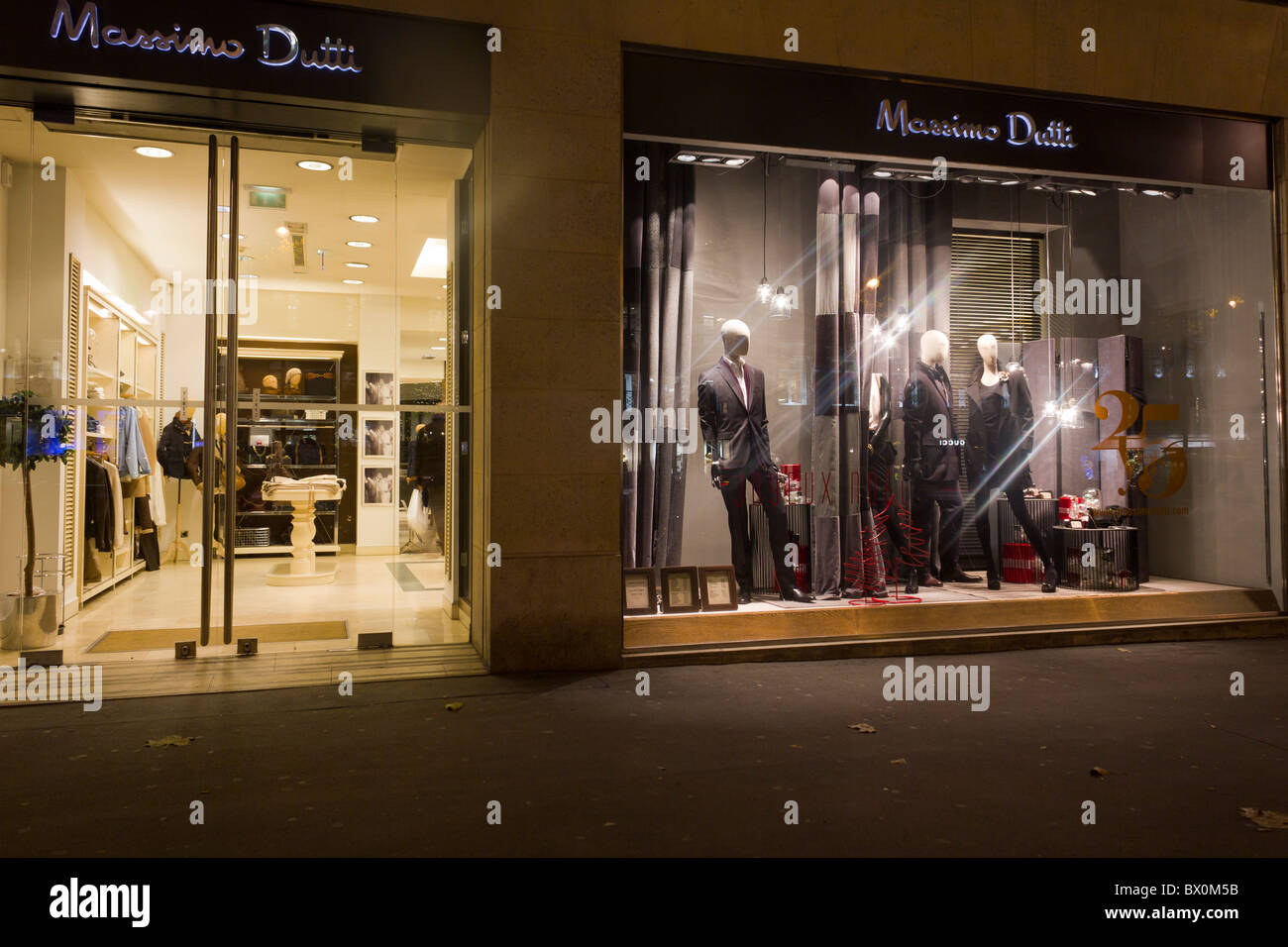 Massimo Dutti luxury fashion shop with Christmas decoration, rue Royale,  Paris, France Stock Photo - Alamy