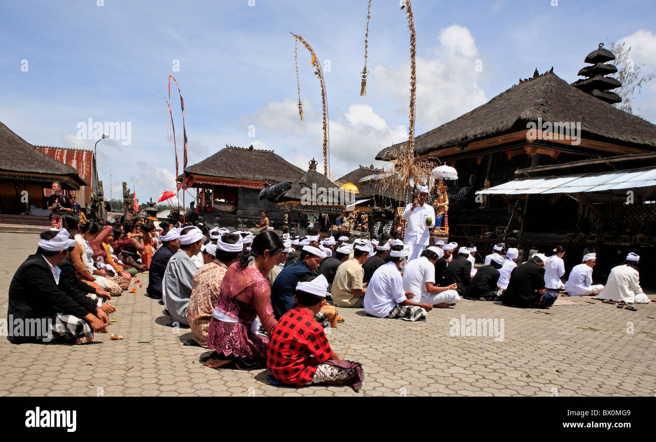 Ceremony At The Temple Near Lake Batur Pura Ulun Danu Batur Stock